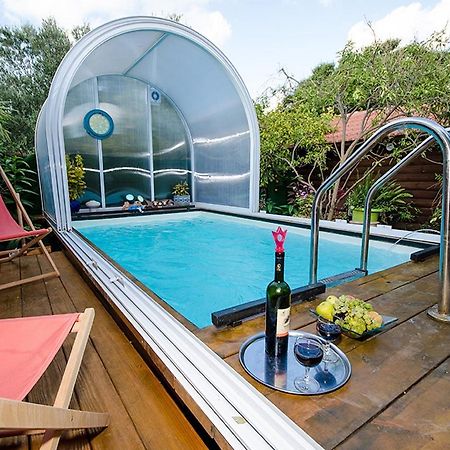 Lodge On The Sea Shave Ziyyon Ngoại thất bức ảnh